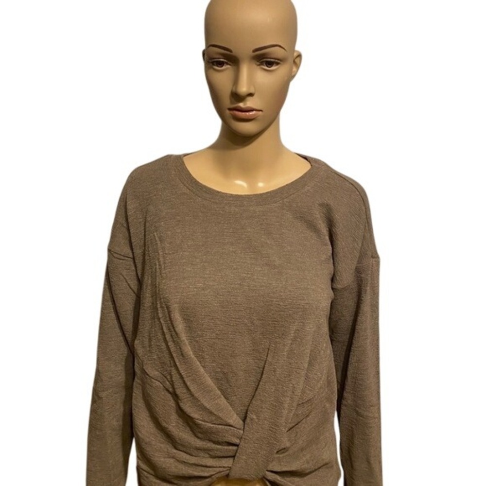 Very J Twist Front Long Sleeve Top,‎ Casual Everyday Style, Comfortable Knit